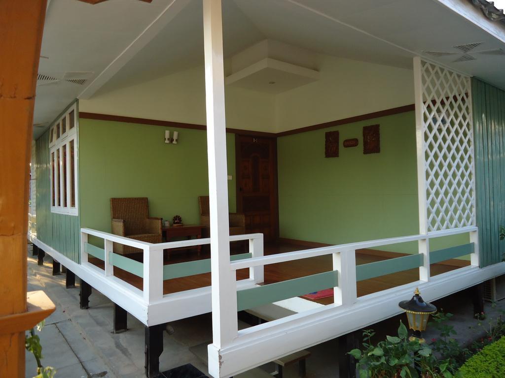 Paradise Hotel Nyaung Shwe Inle Lake Exterior foto