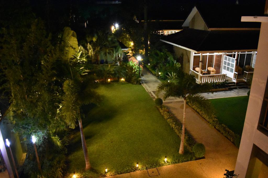 Paradise Hotel Nyaung Shwe Inle Lake Exterior foto